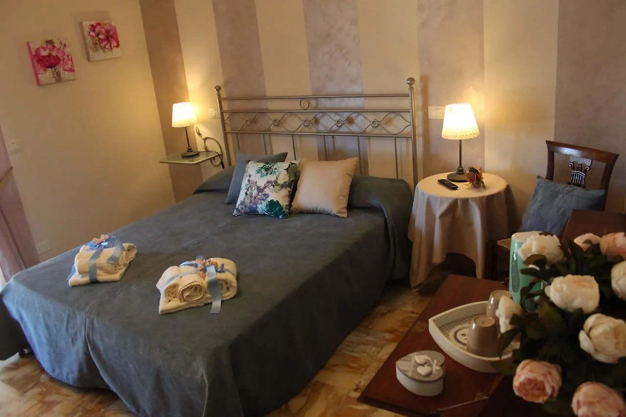 Affittacamere Casa Mac & Rose San Quirico dʼOrcia 0*,